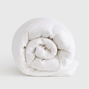 NWOT QUINCE Premium Down Alternative Comforter All Season King/Cal King 3901